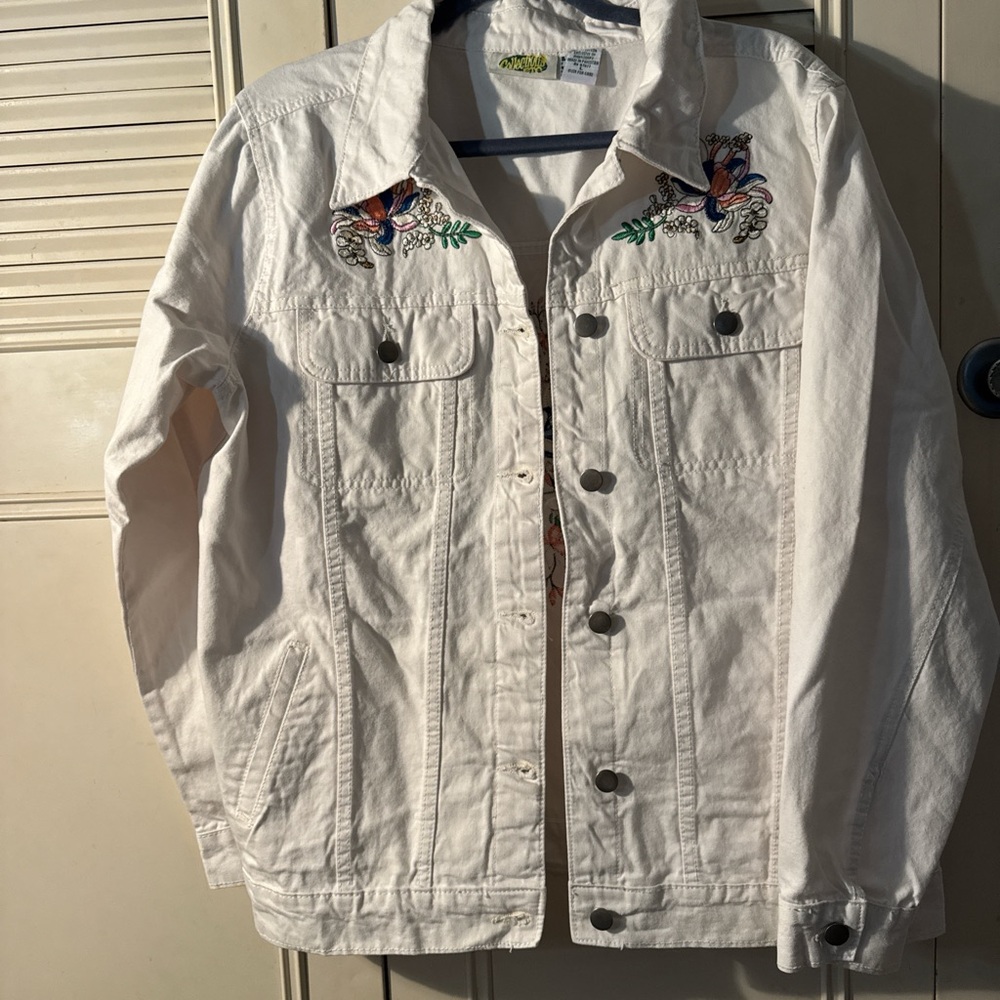 Floral Embroidered Cream Denim Jacket